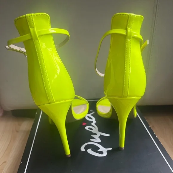 Neon Heels - Picture 7 of 9